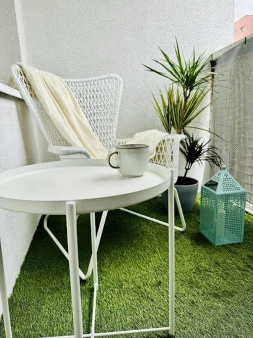 Apartment With Balcony Near Bulwary Wislane Wwa67 Warsawa Bagian luar foto
