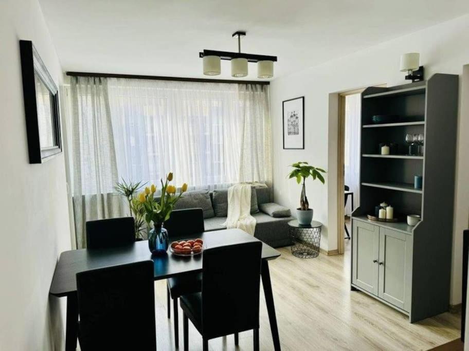 Apartment With Balcony Near Bulwary Wislane Wwa67 Warsawa Bagian luar foto